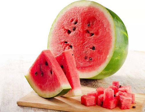 道具吃瓜解暑,吃瓜解暑，轻松度过酷暑时光